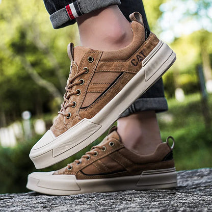 Tênis de Couro CAT® UrbanStride